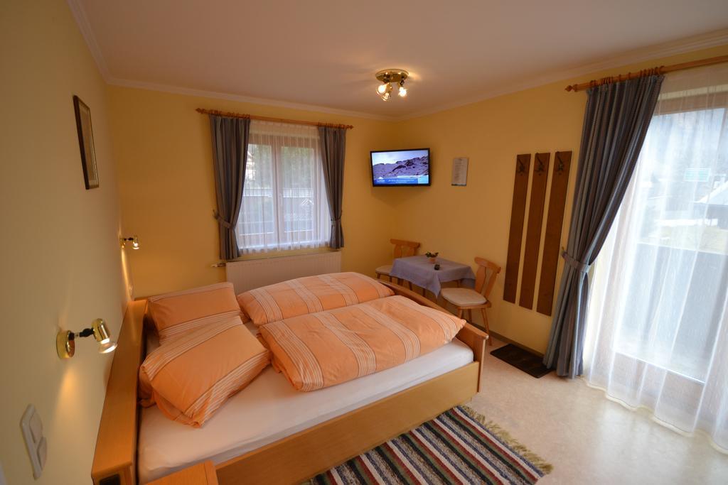 Pension Theresia Dorfgastein Rum bild