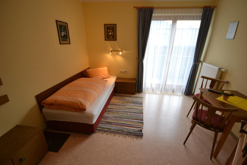 Pension Theresia Dorfgastein Rum bild